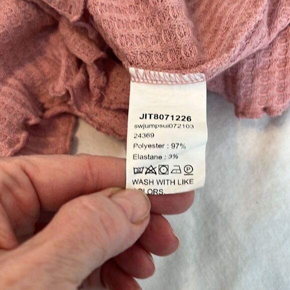 Shein sz M runs small dusty rose short romper elastic drawstring waist EUC - Picture 3 of 7